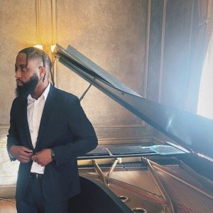 Jazz pianist Colin Chambers