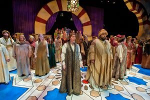 Washington Revels singing Ocho Kandelikas